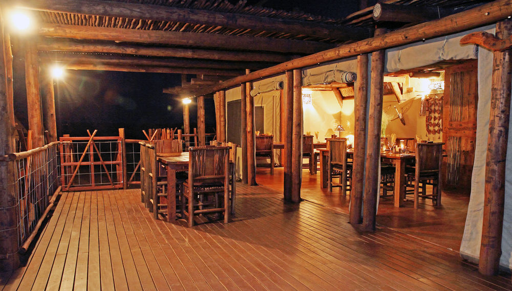 Xaus Lodge Twee Rivieren Luaran gambar
