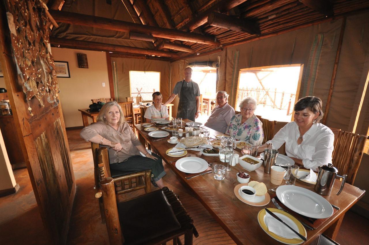 Xaus Lodge Twee Rivieren Luaran gambar