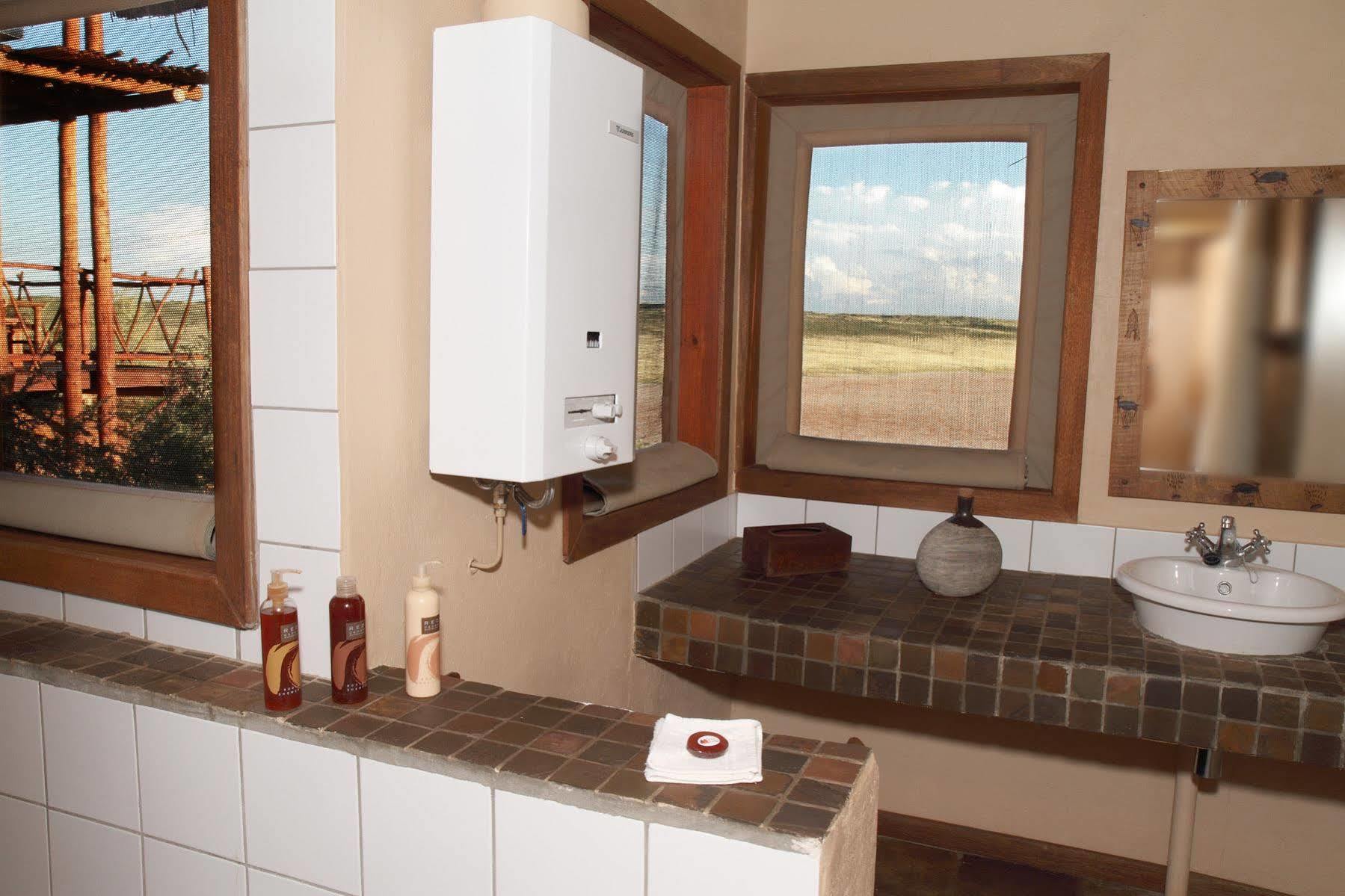 Xaus Lodge Twee Rivieren Luaran gambar